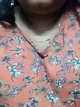 Snapshot of smile_pretty chatting on 02.17.25 smile pretty online show from 02.17.25