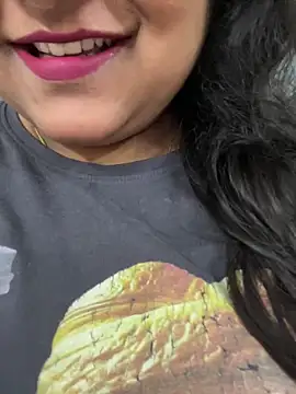 smile pretty online show from 03.14.26