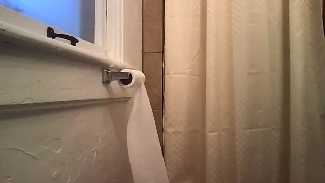 Snapshot of loveofbea chatting on 09.11.25 loveofbea online show from 09.11.25