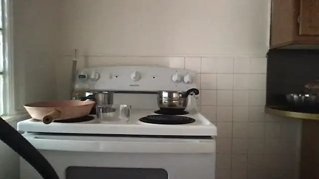 Snapshot of loveofbea chatting on 02.17.26 loveofbea online show from 02.17.26