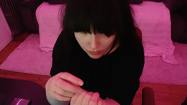 Lynylou online show from 12.01.24