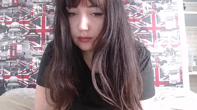 Lynylou online show from 02.16.26