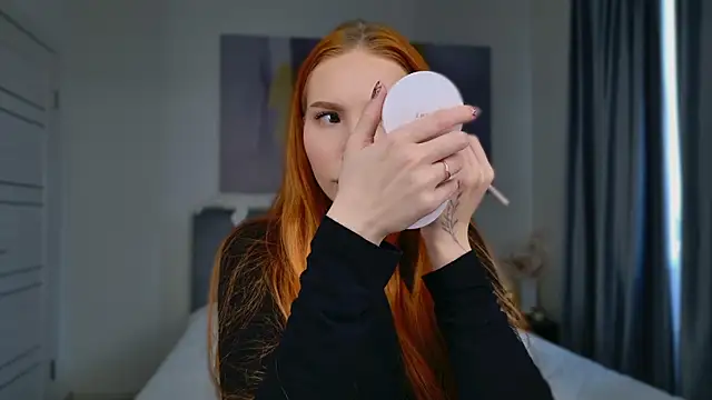 JudyWalkerr online show from 09.22.25