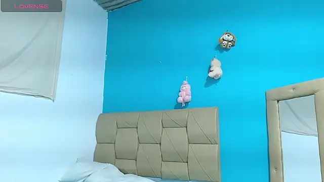 Snapshot of Stefanny_Taylor_ chatting on 01.28.25 Stefanny Taylor online show from 01.28.25