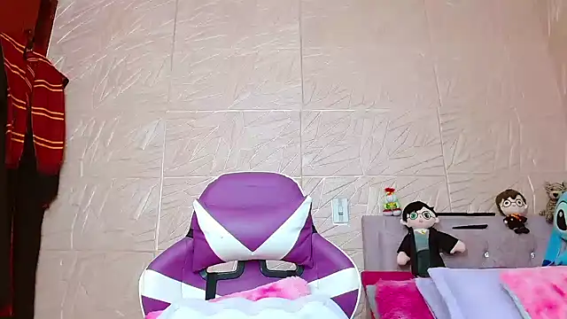 kendallsweet7 online show from 09.23.25