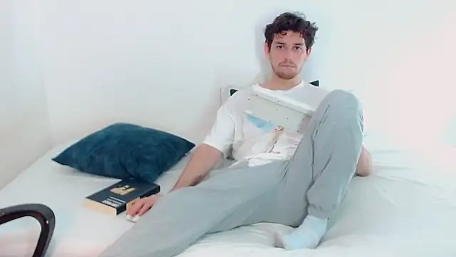 Elio555 online show from 12.14.24