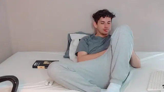 Elio555 online show from 01.08.25