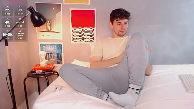 Elio555 online show from 10.25.25