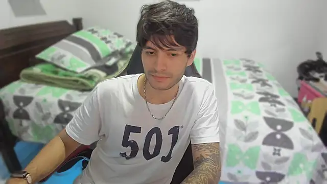 Snapshot of justin_stark7 chatting on 02.18.25 justin stark7 online show from 02.18.25