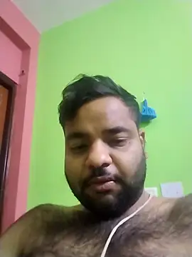 Snapshot of Rmoeo92 chatting on 10.31.25 Rmoeo92 online show from 10.31.25