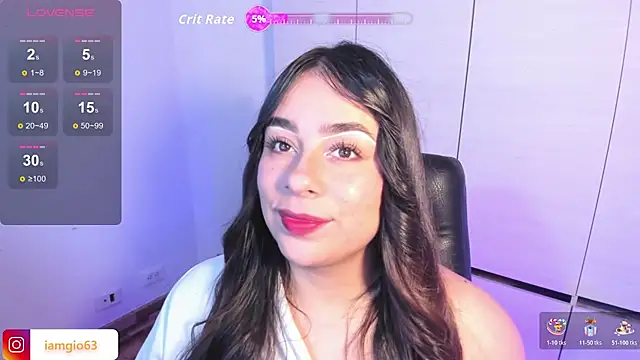 Snapshot of Georgina_1t chatting on 10.19.25 Georgina 1t online show from 10.19.25