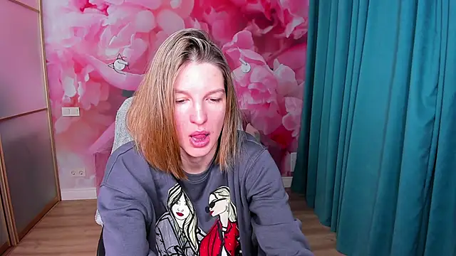 EmilyWalkeri online show from 02.03.25