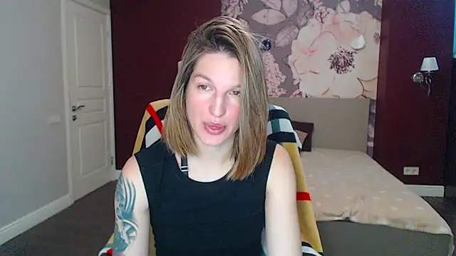 EmilyWalkeri online show from 03.05.25