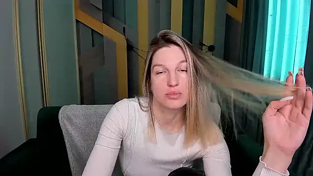 EmilyWalkeri online show from 01.12.26