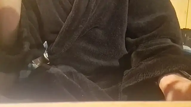 Snapshot of Sammy1660 chatting on 10.17.25 Sammy1660 online show from 10.17.25