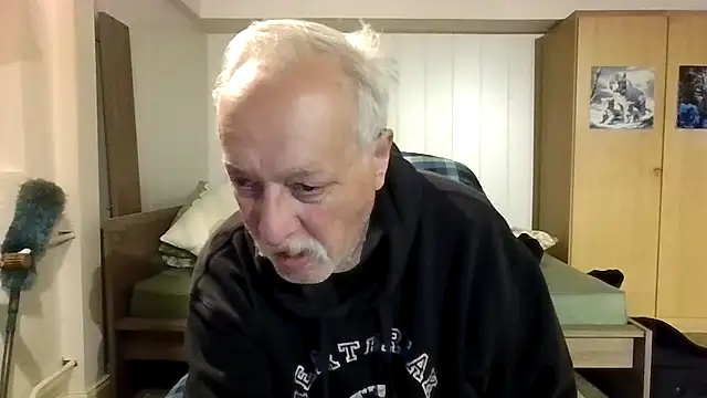 Snapshot of Sammy1660 chatting on 10.29.25 Sammy1660 online show from 10.29.25