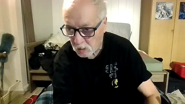 Snapshot of Sammy1660 chatting on 11.03.25 Sammy1660 online show from 11.03.25