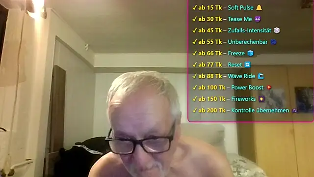 Snapshot of Sammy1660 chatting on 11.17.25 Sammy1660 online show from 11.17.25