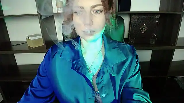 Snapshot of Lizzy_Love chatting on 02.15.25 Lizzy Love online show from 02.15.25