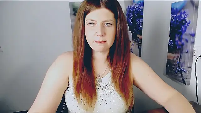 Lizzy Love online show from 06.19.26
