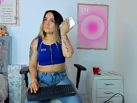 cindy love2 online show from 12.04.25