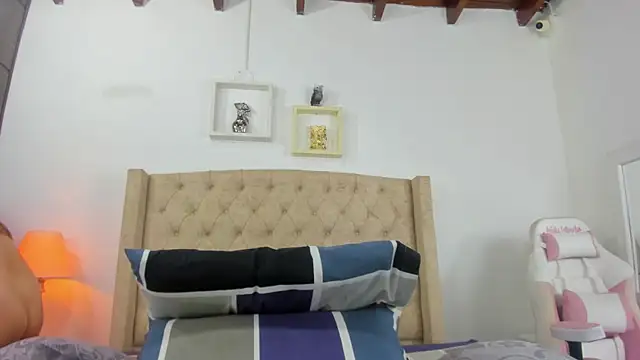 allisson m online show from 02.03.25