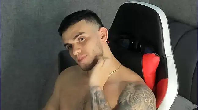 Ricardogo19 online show from 02.05.25