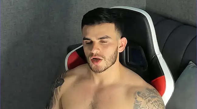 Ricardogo19 online show from 02.26.25