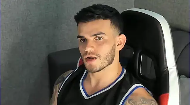 Ricardogo19 online show from 02.26.25