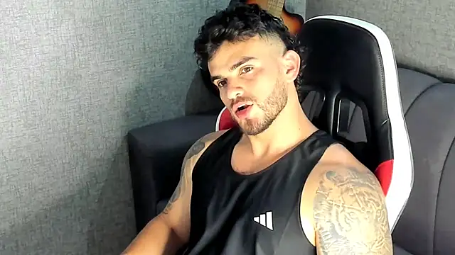 Ricardogo19 online show from 10.15.25