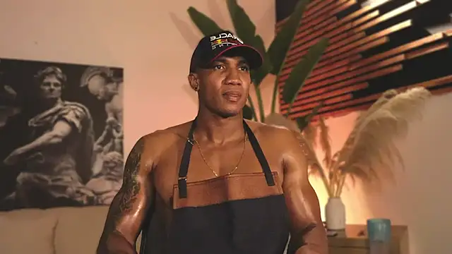 Snapshot of Logan_Varela chatting on 02.06.25 Logan Varela online show from 02.06.25