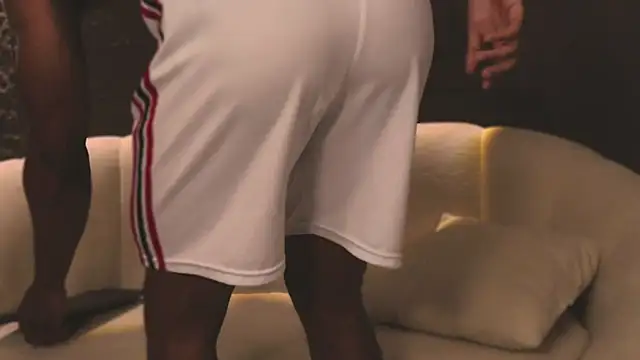 Snapshot of Logan_Varela chatting on 02.19.25 Logan Varela online show from 02.19.25