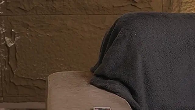 Snapshot of Logan_Varela chatting on 11.30.25 Logan Varela online show from 11.30.25