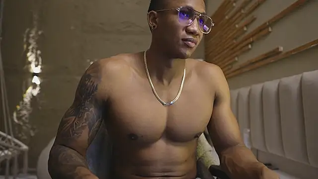 Logan Varela online show from 04.02.26