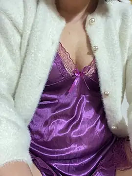 Snapshot of Hatasimi chatting on 02.28.25 Hatasimi online show from 02.28.25