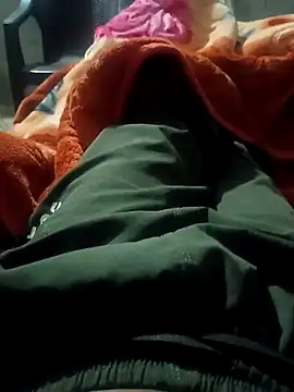 Snapshot of rjxraj chatting on 11.19.25 rjxraj online show from 11.19.25