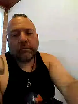 Snapshot of masterskywalker1983 chatting on 12.27.24 masterskywalker1983 online show from 12.27.24