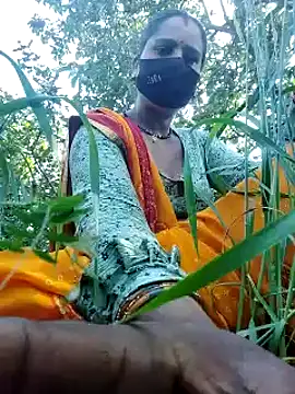 Snapshot of Hey_Ziya chatting on 03.03.25 Hey Ziya online show from 03.03.25