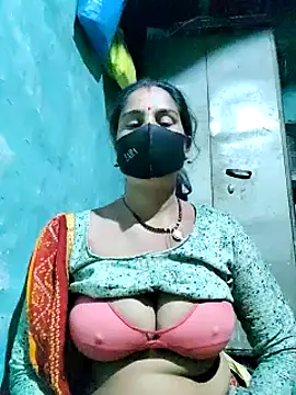 Snapshot of Hey_Ziya chatting on 03.03.25 Hey Ziya online show from 03.03.25