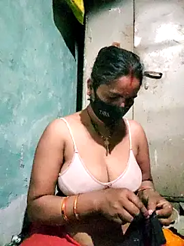 Snapshot of Hey_Ziya chatting on 03.11.25 Hey Ziya online show from 03.11.25