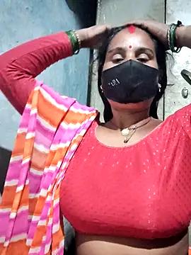 Snapshot of Hey_Ziya chatting on 09.09.25 Hey Ziya online show from 09.09.25