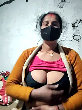 Snapshot of Hey_Ziya chatting on 11.30.25 Hey Ziya online show from 11.30.25