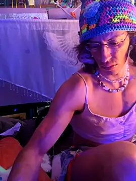 gurlnips online show from 09.26.25