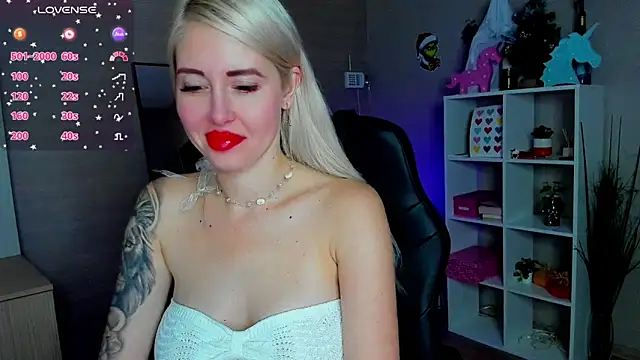 Snapshot of Mermaid_N chatting on 01.13.26 Mermaid N online show from 01.13.26