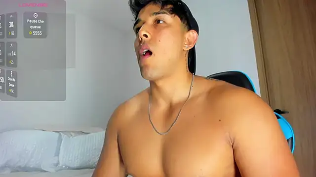 Snapshot of Alan_greek_1 chatting on 12.29.24 Alan greek 1 online show from 12.29.24