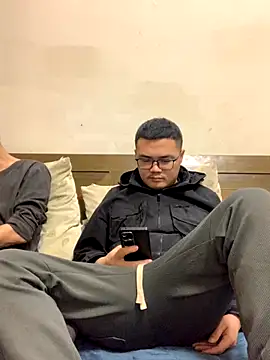 lililiwuwuwu online show from 12.06.24
