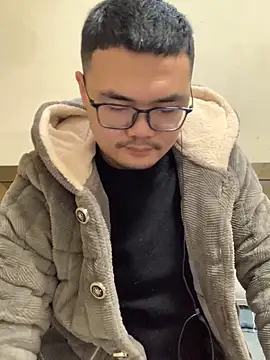 lililiwuwuwu online show from 12.24.24