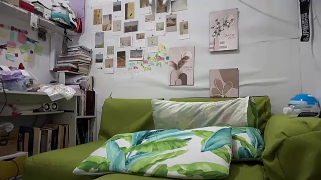 Pinkyrose111 online show from 09.24.25