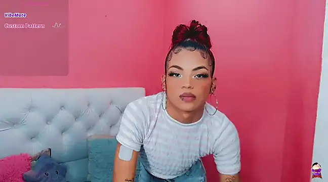 Snapshot of alexa-xxx- chatting on 03.16.25 alexa-xxx- online show from 03.16.25