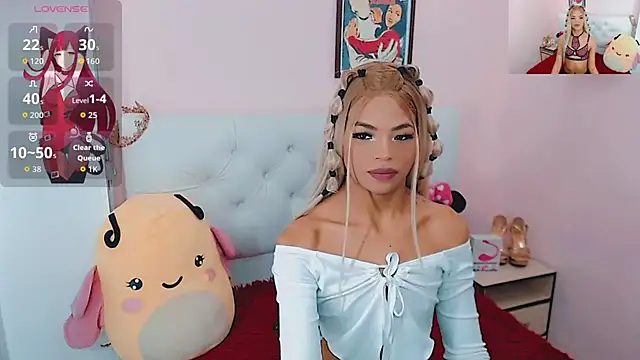 Snapshot of alexa-xxx- chatting on 09.11.25 alexa-xxx- online show from 09.11.25